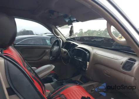 2006 Toyota Sequoia Sr5 V8 z USA, uszkodzony, nr VIN 5TDBT44A86S275292